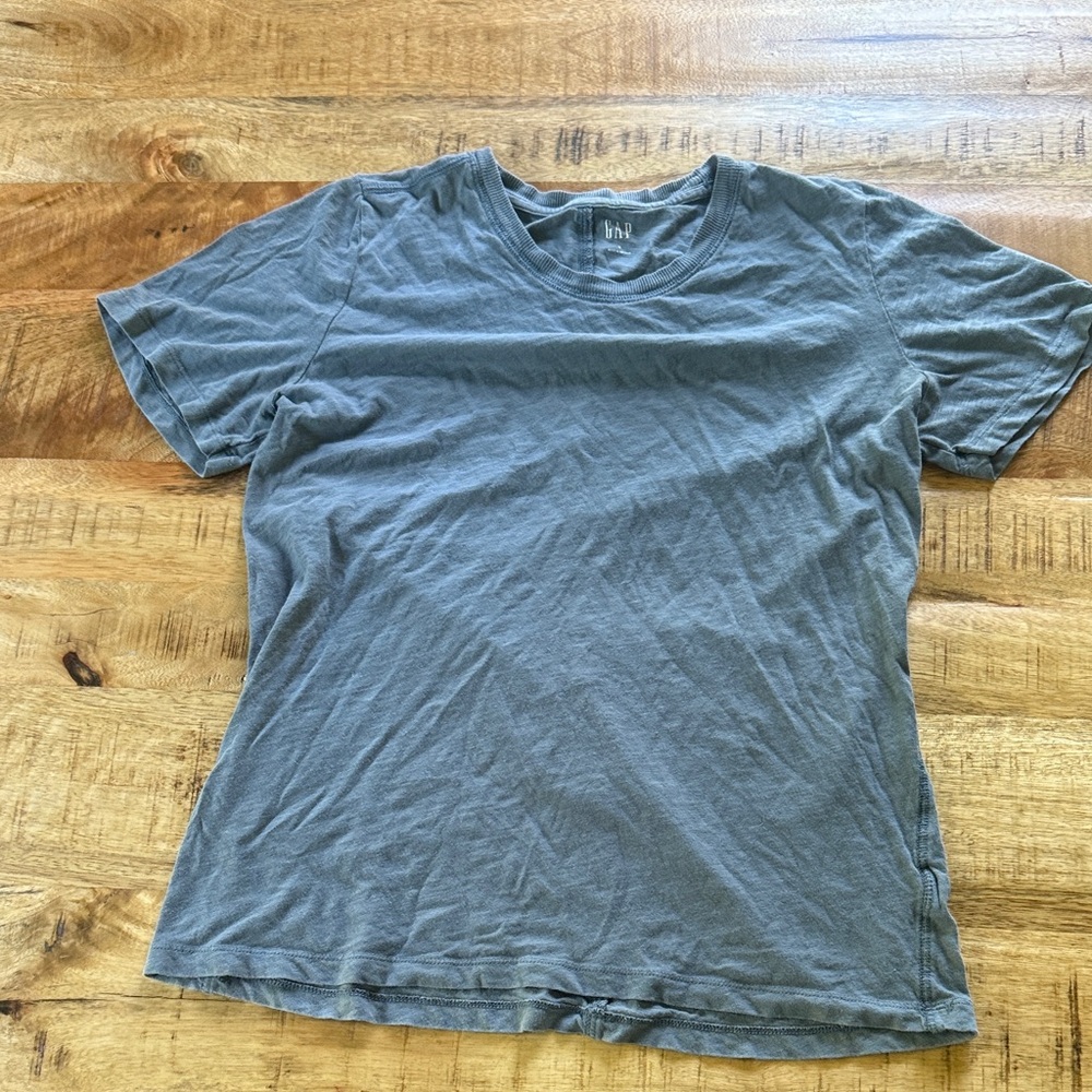 Gap perfect tee tshirt women’s medium m blue cotton